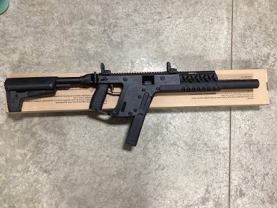 KRISS VECTOR .45 ACP - Image 1 of 3
