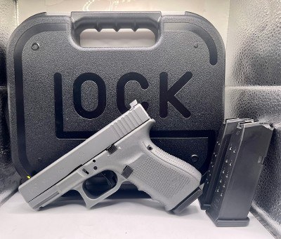 GLOCK 19 gen 4 9MM LUGER (9x19 PARA)