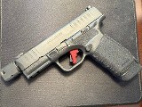 SPRINGFIELD HELLCAT PRO OSP 9MM LUGER (9X19 PARA) - 1 of 2