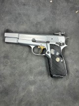 BROWNING Hi-Power 9MM LUGER (9x19 PARA) - 2 of 3