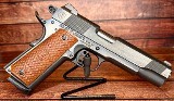 METRO ARMS Corporation (MAC) American Classic II 1911 Government.45 ACP - 2 of 3
