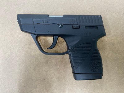 TAURUS pt738 .380 ACP