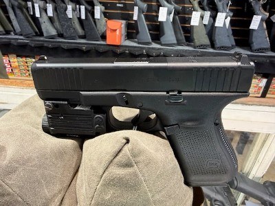 GLOCK 19 GEN 5 9MM LUGER (9x19 PARA)