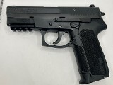 SIG SAUER SP2022 9MM LUGER (9x19 PARA) - 2 of 3