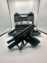 SPRINGFIELD ARMORY XD .40 S&W - 2 of 3