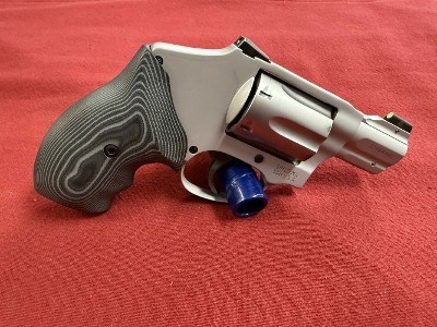 SMITH & WESSON 632-UC .32 H&R MAG