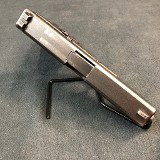 GLOCK 22 GEN 4 40 Smith & Wesson - 3 of 3