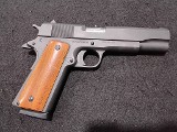 ROCK ISLAND ARMORY M1911 A1-FS .45 ACP - 1 of 3