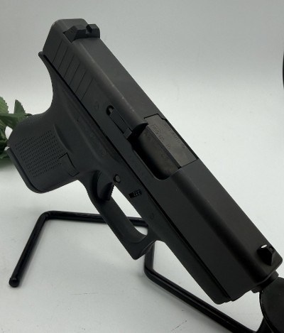 GLOCK 42 .380 ACP - Image 3 of 3