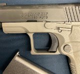 COLT mustang xsp .380 ACP - 2 of 3