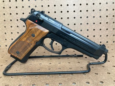 BERETTA 92 9MM LUGER (9x19 PARA)