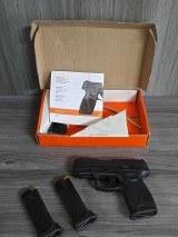 TAURUS G3C 9MM LUGER (9x19 PARA) - 1 of 3
