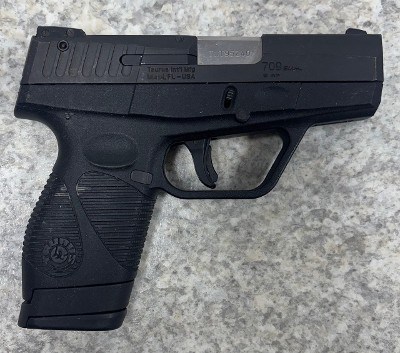 TAURUS 709 SLIM9MM LUGER (9x19 PARA) - Image 1 of 3