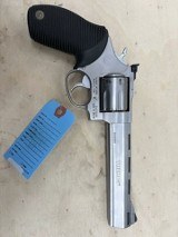 TAURUS TRACKER 627 .38 SPECIAL/.357 MAGNUM - 1 of 3
