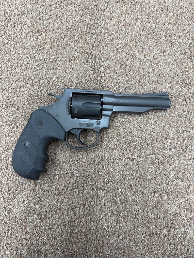 ROCK ISLAND ARMORY M200 .38 SPL