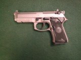 BERETTA M9A1 compact 9MM LUGER (9x19 PARA) - 3 of 3