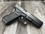 GLOCK 22 GEN 5 40 Smith & Wesson - 2 of 3