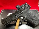 Smith & Wesson M&P M2.0 Optic Ready 10MM - 1 of 3