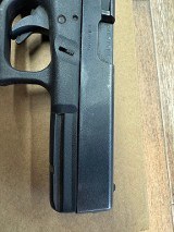 GLOCK 22 .40 S&W - 3 of 3