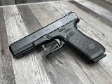 GLOCK 17 GEN 5 9MM LUGER (9x19 PARA) - 1 of 3