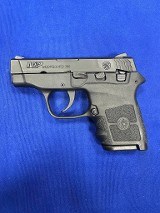 SMITH & WESSON Bodyguard .380 ACP - 2 of 3