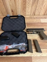 GLOCK 17 GEN 5 9MM LUGER (9x19 PARA) - 1 of 3