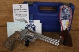SMITH & WESSON 686 PLUS DELUXE .357 MAG - 1 of 3