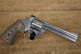 SMITH & WESSON 686 PLUS DELUXE .357 MAG - 2 of 3