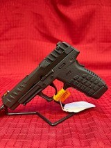 KELTEC P15 9MM LUGER (9x19 PARA) - Image 1 of 3