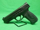 SMITH & WESSON M&P40 .40 S&W - 1 of 3