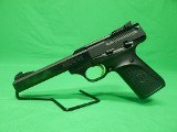 BROWNING BUCK MARK .22 LR - 1 of 3