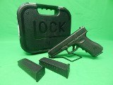 GLOCK 22 GEN3 .40 S&W - 1 of 3