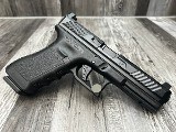 GLOCK 17 GEN 3 9MM LUGER (9x19 PARA) - 2 of 3