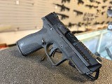 SMITH & WESSON M&P SHIELD X 9MM LUGER (9x19 PARA) - 2 of 3