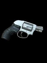 SMITH & WESSON 638-3 .38 SPL - 2 of 2