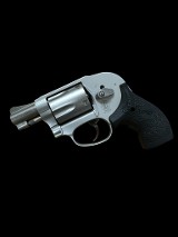 SMITH & WESSON 638-3 .38 SPL - 1 of 2
