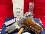 SMITH & WESSON 639 9MM LUGER (9x19 PARA) - 1 of 3