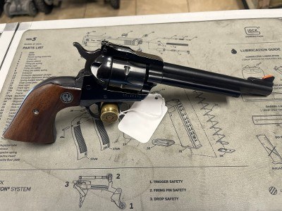 RUGER NEW MODEL SINGLE SIX .22 CAL - Image 2 of 3