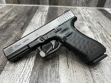 GLOCK 22 GEN 4 40 Smith & Wesson - 1 of 3