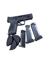 SMITH & WESSON M&P 40 40 Smith & Wesson - 1 of 3