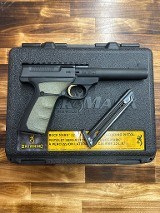 BROWNING BUCKMARK .22 LR - Image 1 of 3