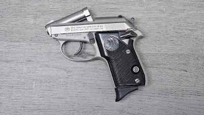 BERETTA 3032 Tomcat .32 ACP - Image 3 of 3