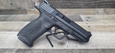 SMITH & WESSON M&P9 9MM LUGER (9x19 PARA) - Image 2 of 3