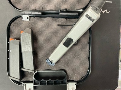 GLOCK 17 GEN 5 APOLLO SA SLIDE 9MM LUGER (9x19 PARA) - Image 2 of 3