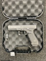 GLOCK 17 GEN 4 9MM LUGER (9x19 PARA) - 1 of 1