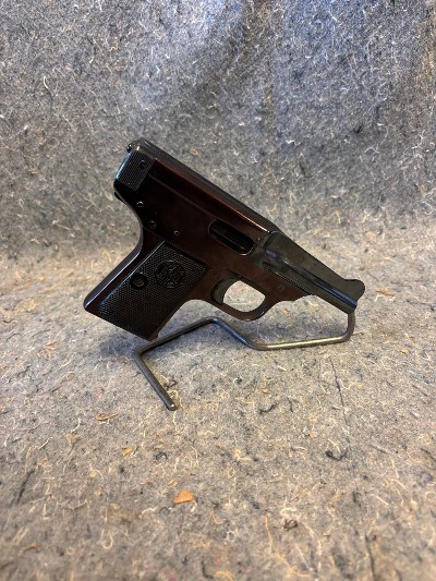 WARNER ARMS CORPORATION "THE INFALLIBLE" .32 ACP