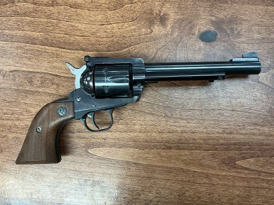 RUGER NEW MODEL BLACKHAWK .357 MAG
