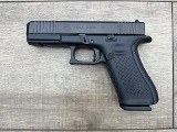 GLOCK G22 GEN 5 .40 S&W - 3 of 3