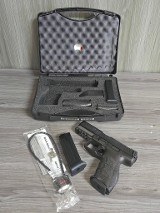 HECKLER & KOCH VP40 .40 S&W - 1 of 3