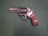 SMITH & WESSON 13-4 Lew Horton .357 MAG - 1 of 3